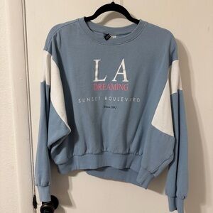 H&M Divided “LA DREAMING SUNSET BOULEVARD” Blue and White Pullover Sweatshirt